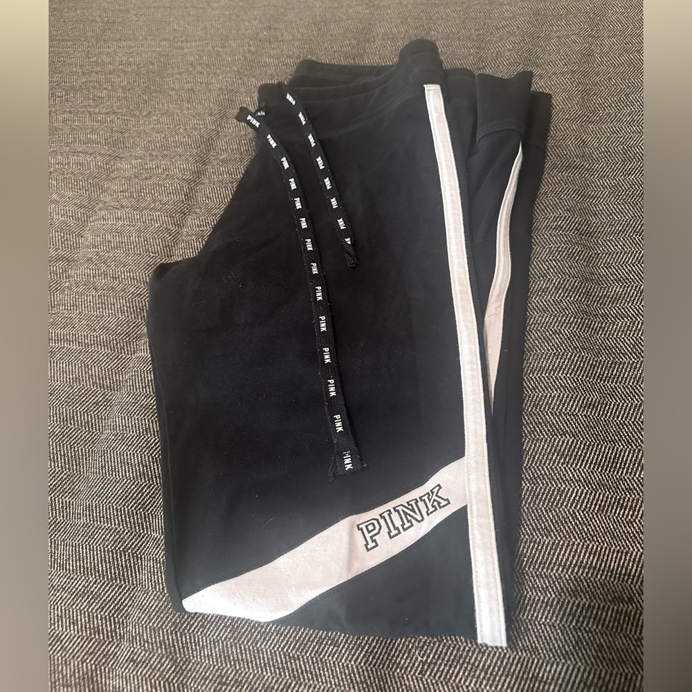 Black Pink Yoga pants